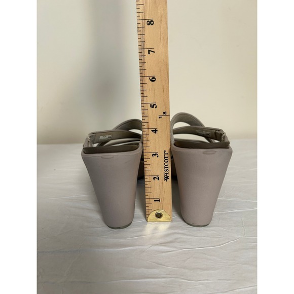 Crocs Cyprus IV Heel Beige Strappy Heeled Mules Sandals Size 7 - Picture 4 of 7